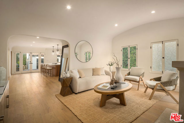 Property photo of 8817 Ashcroft AV