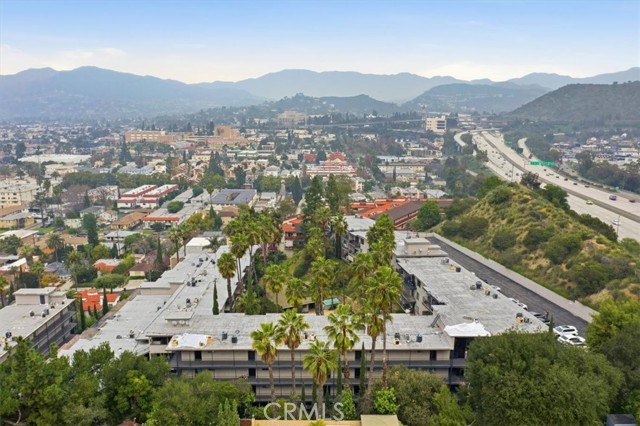 Property photo of 1517 E Garfield