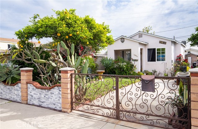 Property photo of 13450 Merkel