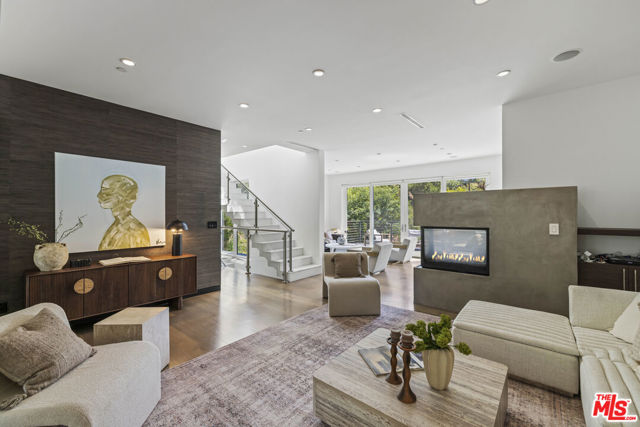 Property photo of 2756 Westshire DR