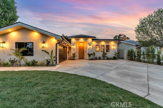 Property photo of 8825 Sophia AV