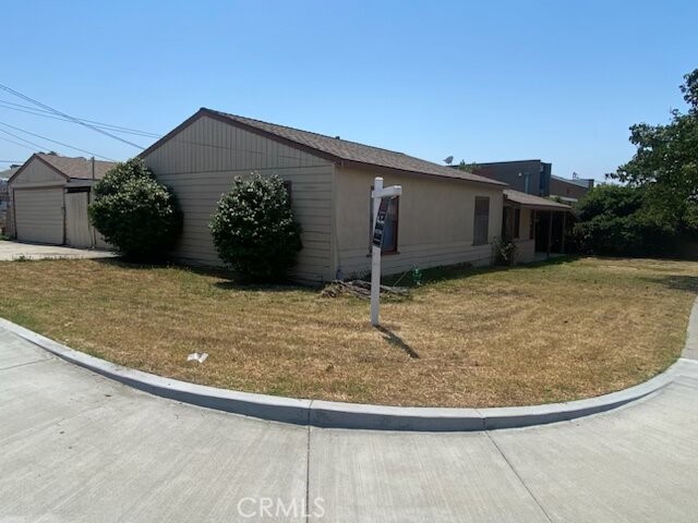 Property photo of 1452 W 132nd ST