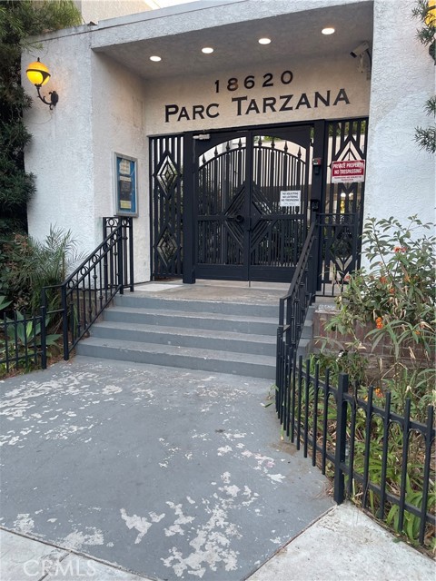Property photo of 18620 Hatteras ST