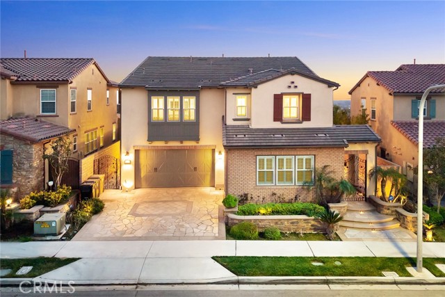 Property photo of 2598 E Temblor Ranch DR