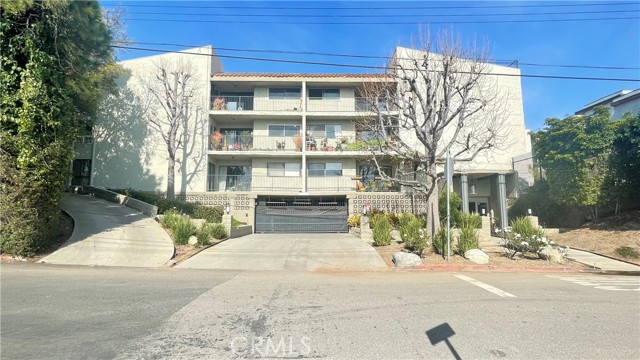 Property photo of 2929 Waverly DR