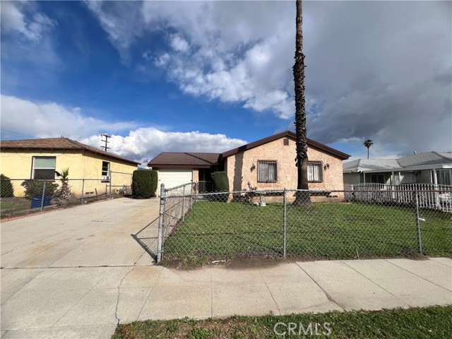 Property photo of 1341 N Pico AV