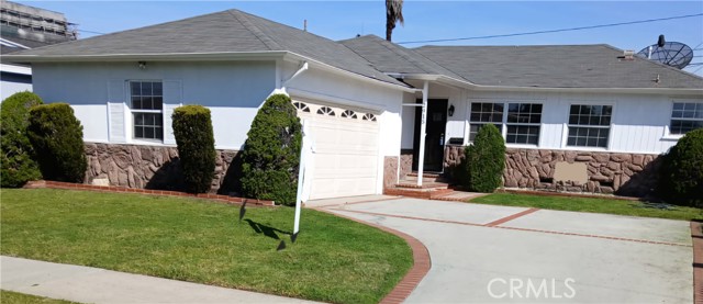 Property photo of 2915 W 129th PL