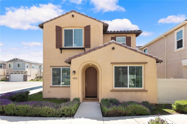 Property photo of 5572 Valencia Dr