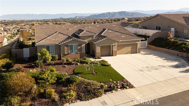 Property photo of 18182 Bissel DR