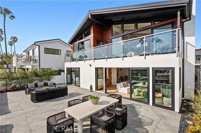 Property photo of 4017 Channel PL
