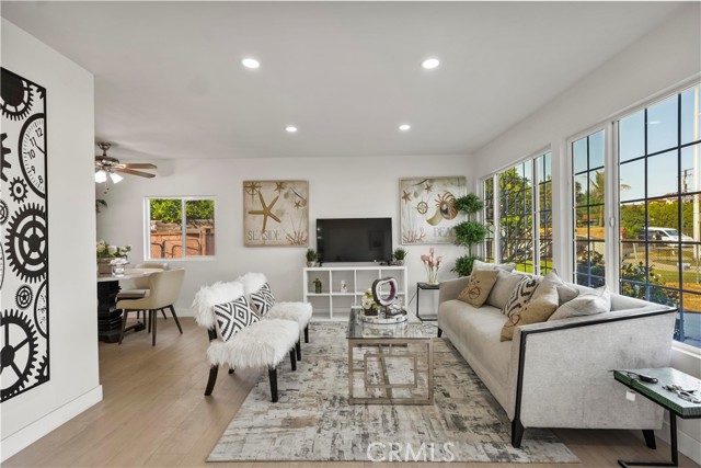Property photo of 369 Lang AV