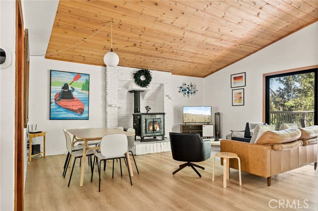 Property photo of 1080 Chateau DR