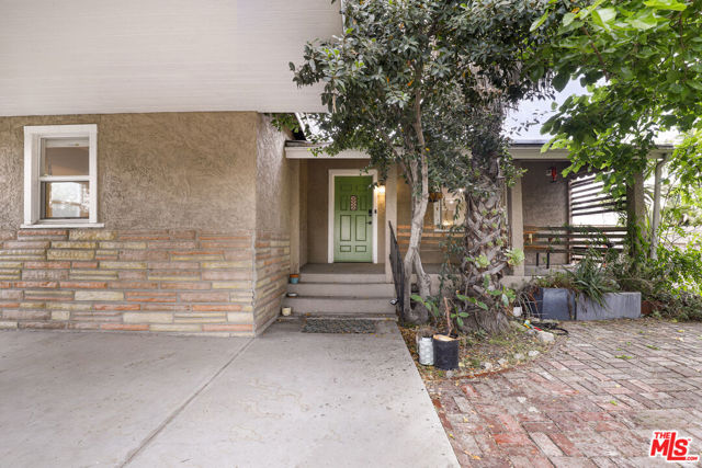 Property photo of 11757 Arminta ST