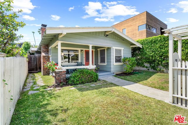 Property photo of 839 Milwood AV