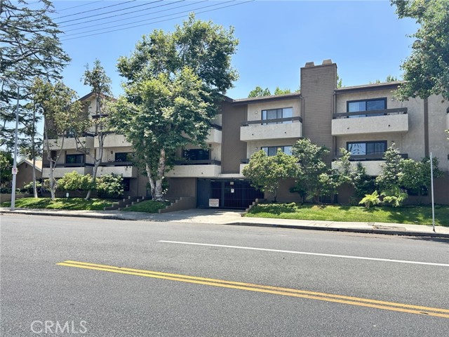 Property photo of 12330 Magnolia BL