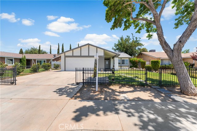 Photo of 39056 Dianron Rd
