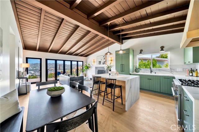 Property photo of 819 Montecito DR