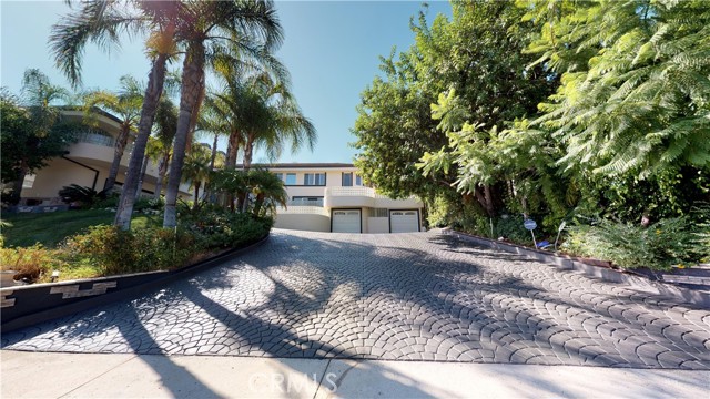 Property photo of 22500 N Summit Ridge CR