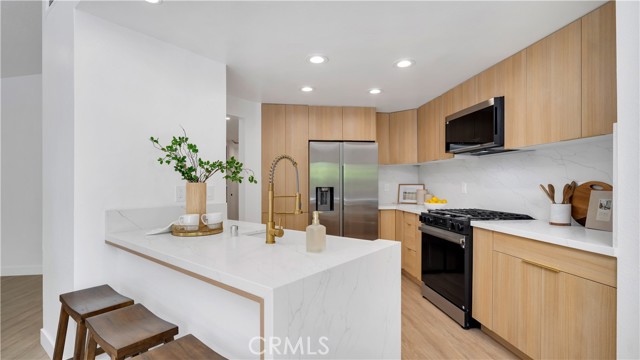 Photo of 19081 Wildwood Cr
