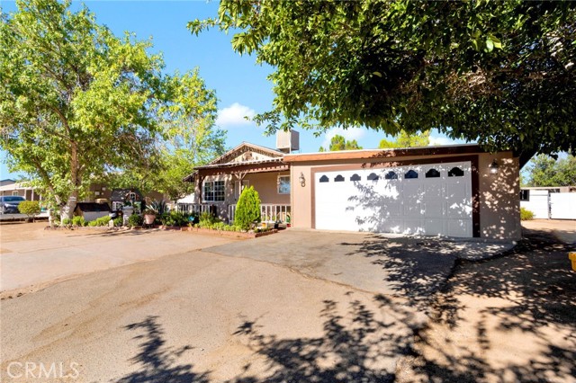 Property photo of 8012 Cottonwood AV