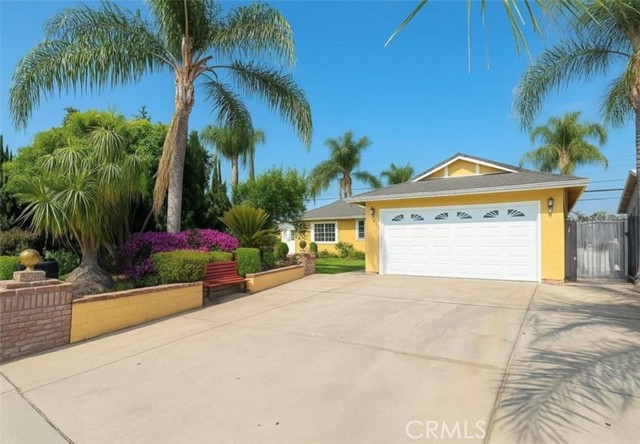 Property photo of 927 N Glenn Ave
