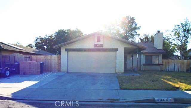 Property photo of 43716 La Paz LN