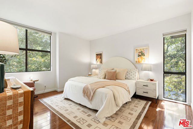 Property photo of 4147 Via Marisol