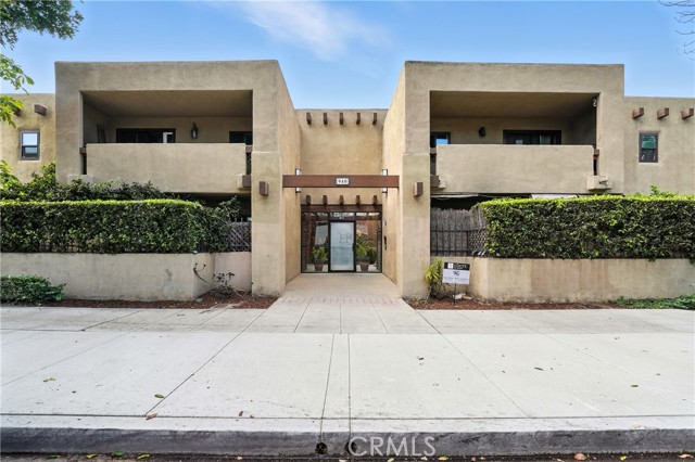 Property photo of 940 E 3rd ST