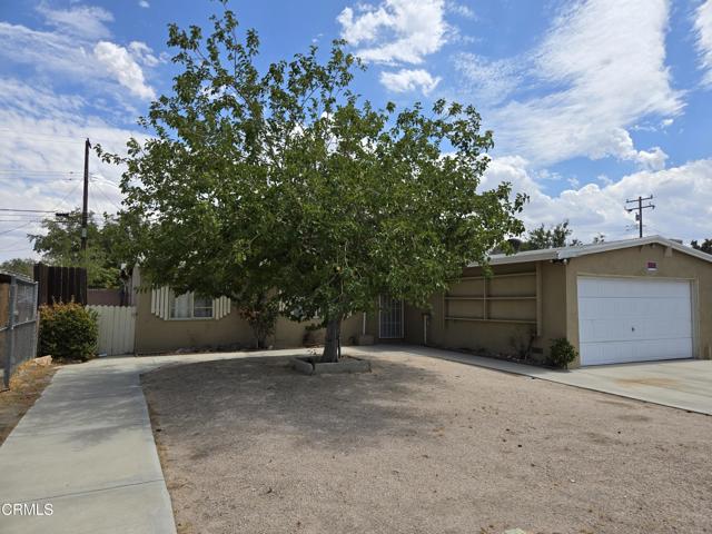 Property photo of 44122 Carolside AV