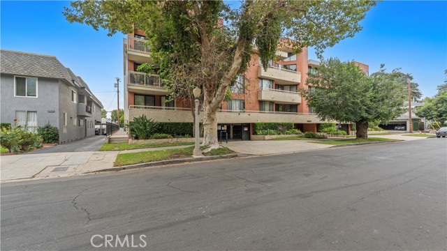 Property photo of 14521 Benefit St