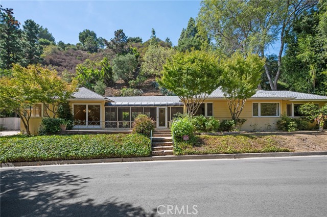 Photo of 1601 Stone Canyon Rd