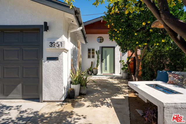 Property photo of 3951 Edenhurst AV
