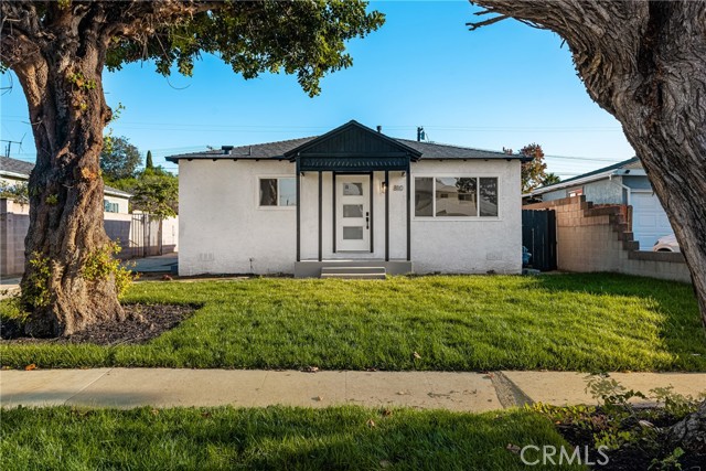 Property photo of 810 E Silva