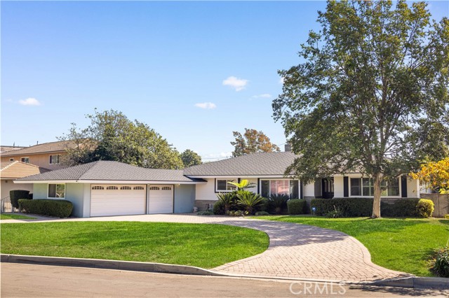 Photo of 240 Longley Wy