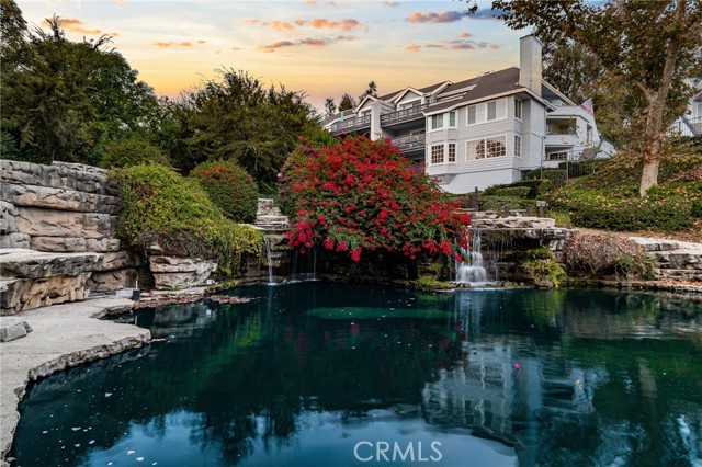 Property photo of 1081 Lakeview