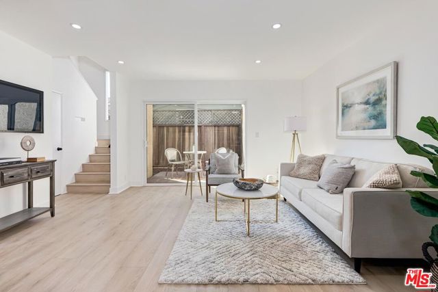 Property photo of 717 Copeland CT