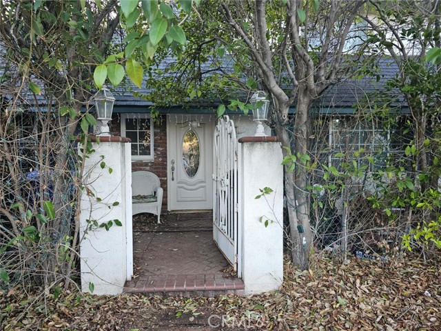 Property photo of 25219 Vermont Dr.