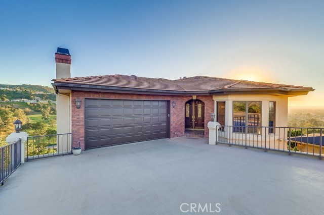 Property photo of 2828 Far View LN