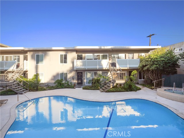 Property photo of 23930 Los Codona