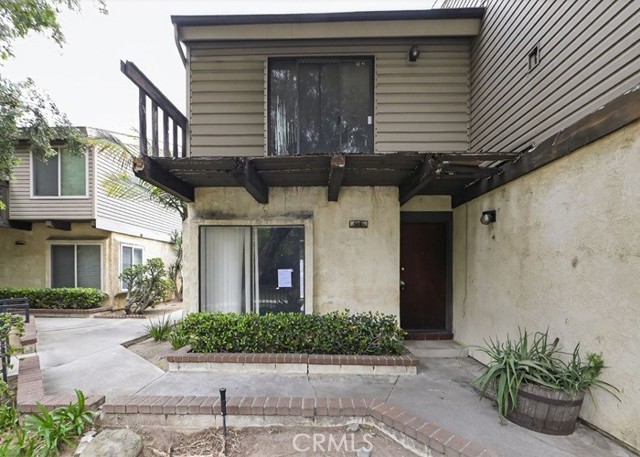 Property photo of 534 S Flower CR