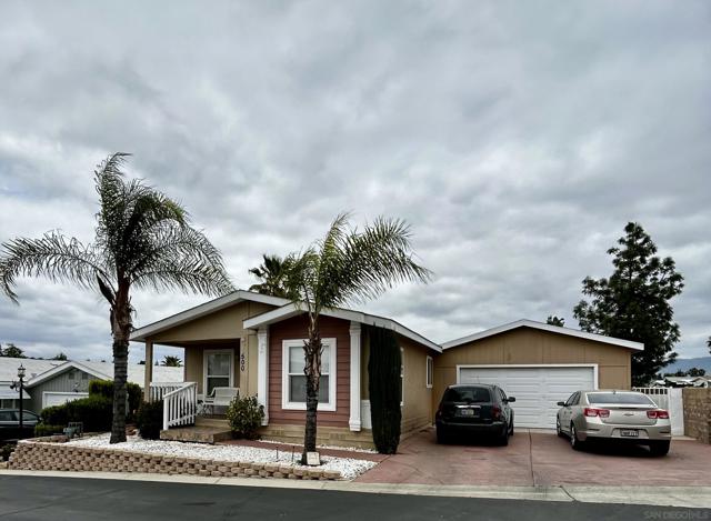 Property photo of 500 Bahama Dr