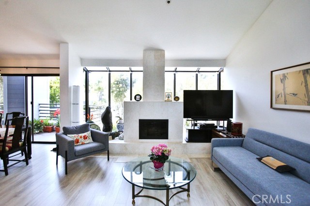 Property photo of 270 Cagney LN