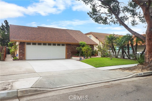 Property photo of 13140 Destino PL