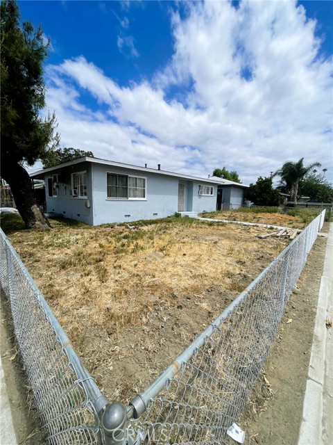 Property photo of 330 W Acacia AV
