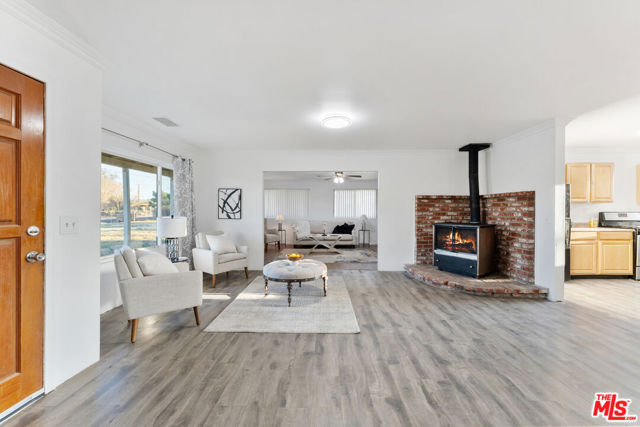 Property photo of 9256 6th AV