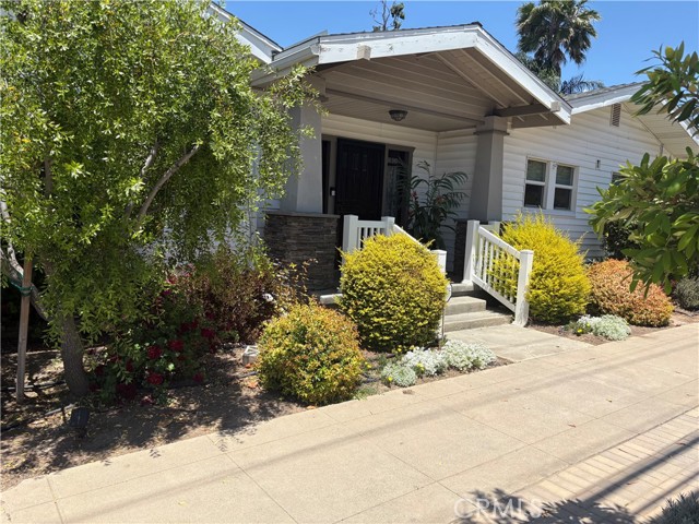 Photo of 303 N Waverly St
