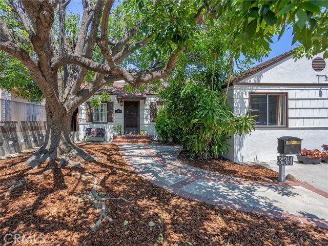 Property photo of 334 N Lomita ST