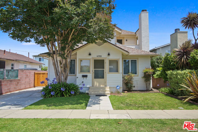 Property photo of 4352 Lyceum AV