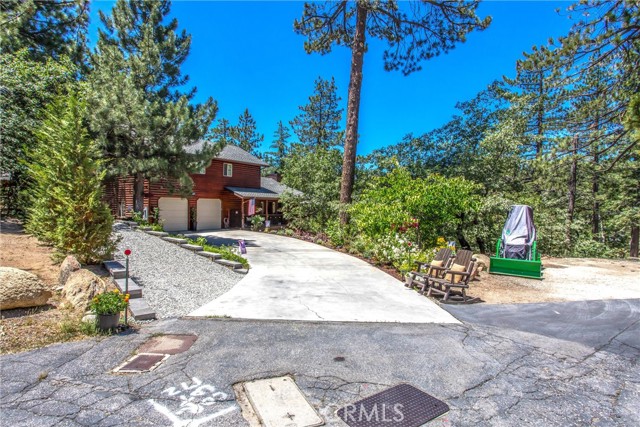 Property photo of 32425 Snowshoe LN