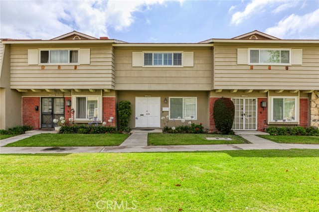 Property photo of 11879 Sungrove CR
